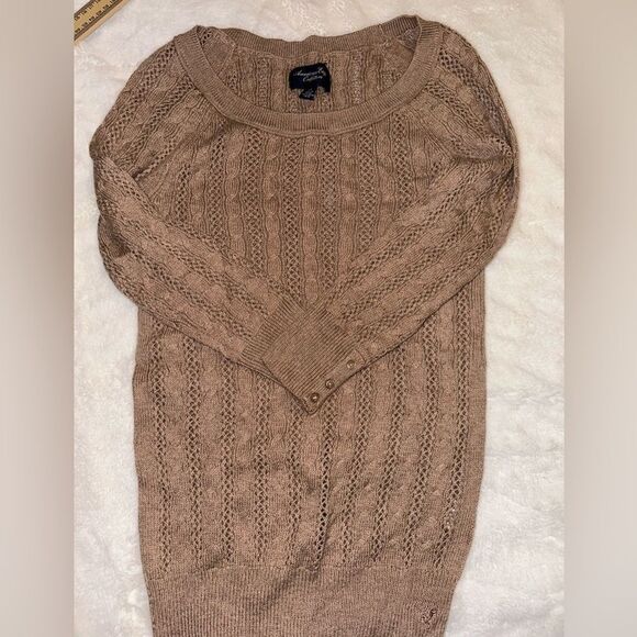 AEOutfitters Women’s Beige Crochet Cable Knit Top Sweater 3/4 Sleeves sz PS EUC - Picture 1 of 8